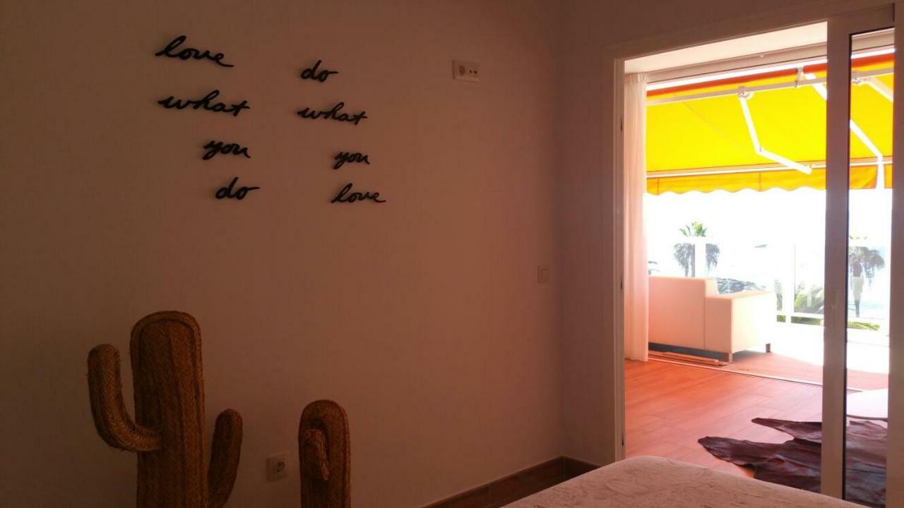 Beachfront Los Cristianos Lejlighed Arona  Eksteriør billede