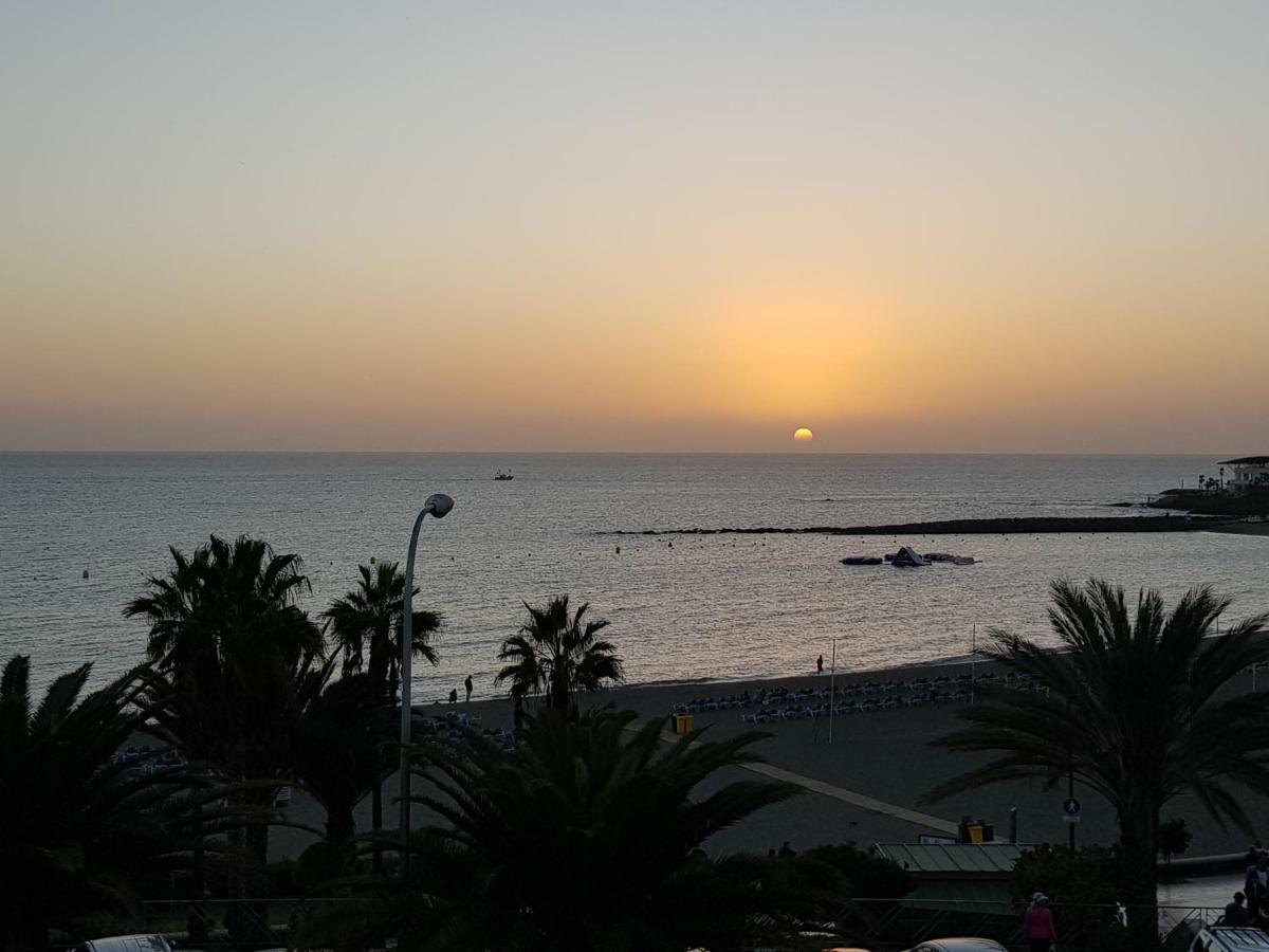 Beachfront Los Cristianos Lejlighed Arona  Eksteriør billede
